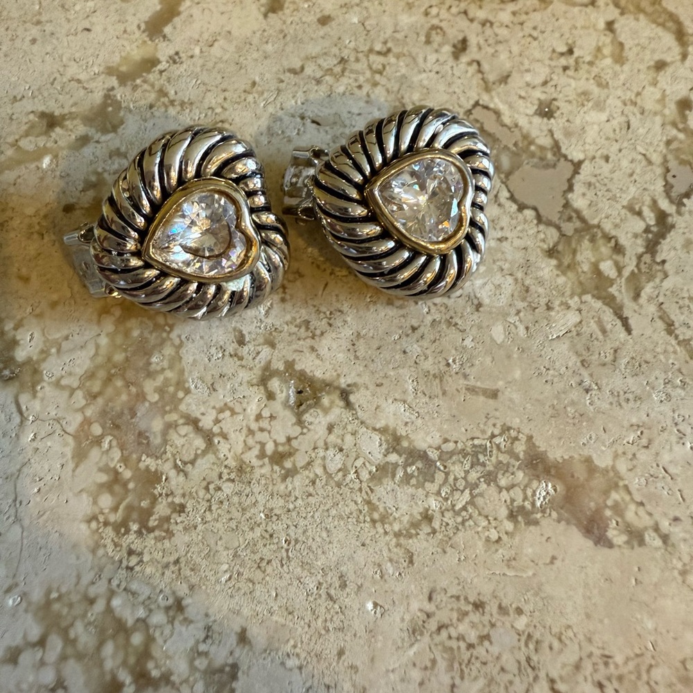 Silver Heart Earrings- Clip On ( cushion on 1 clip missing) beautiful earrings